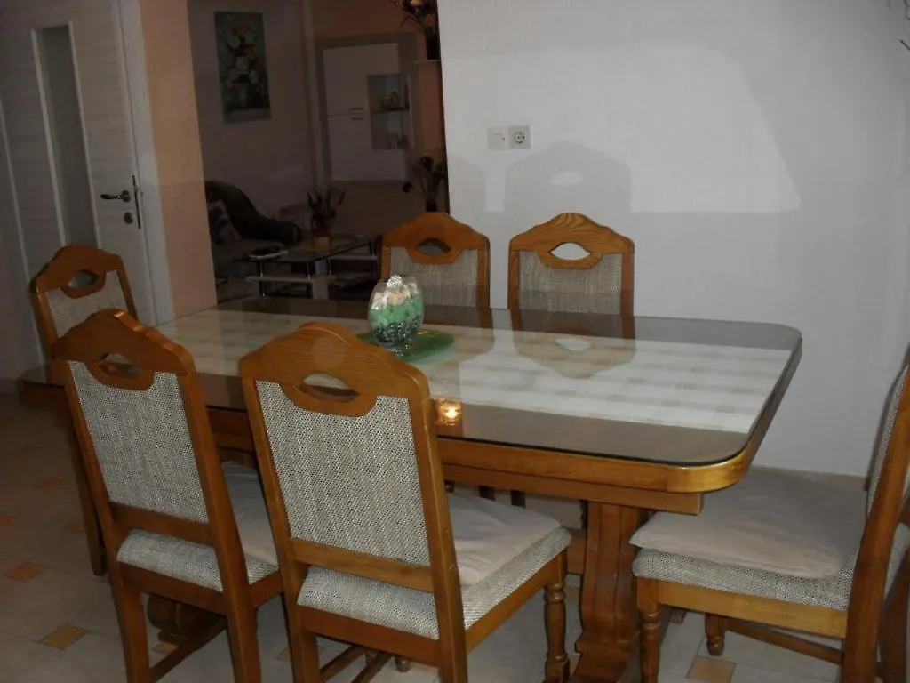 Apartment In Lopar With Balcony, Air Conditioning, Wifi 87-4